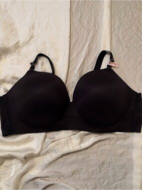 Victoria's Secret Black Padded T-Shirt Bra